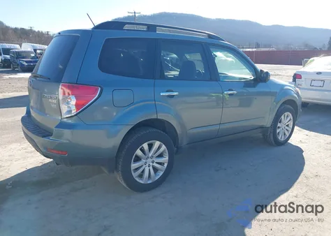 2011 Subaru Forester 2.5X Premium z USA, uszkodzony, nr VIN JF2SHADC9BH754807